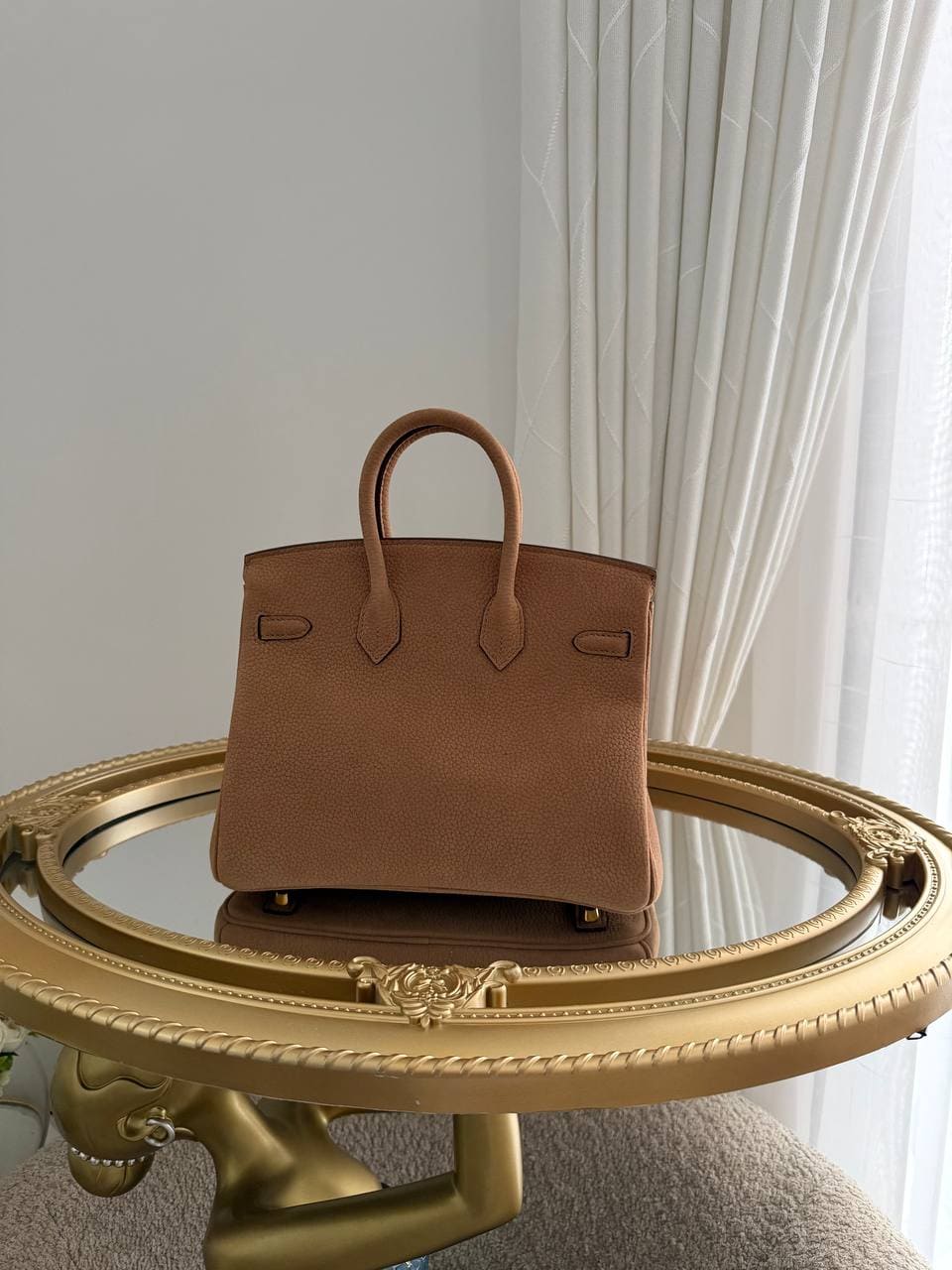 photo_6041722674607754461_y