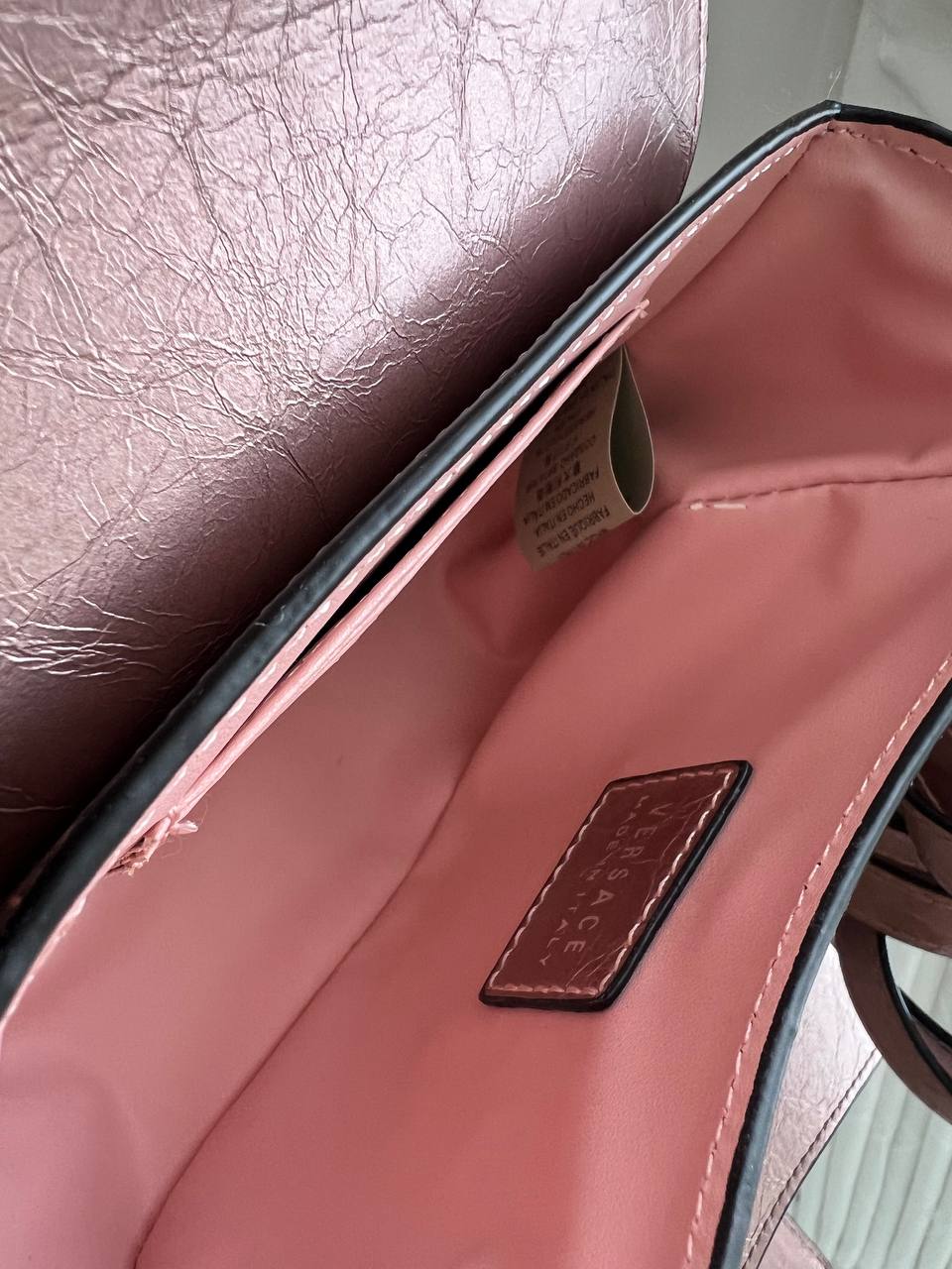 photo_5834463233828392439_y